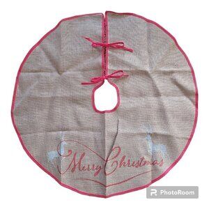 Nwot Medium Classic Burlap Merry Christmas Tree Skirt W/Red Trim- Size  28.5 In